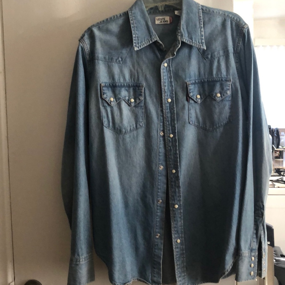 Levi’s Denim shirt